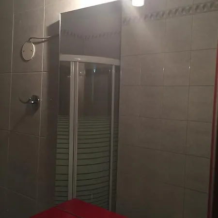 Venice Time 90 בית הארחה מסטרה